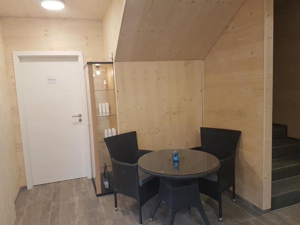 Gaestehaus Am Hahnenkamm Reuthe Buitenkant foto